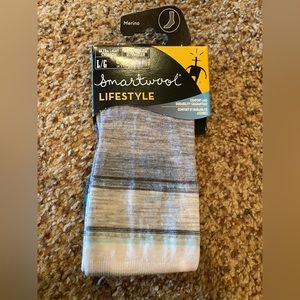 NWT Smartwool Women’s size L socks